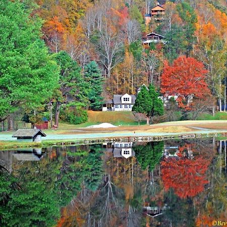 Romantic, Honeymoon Cabin In The Smokies! Gatlinburg Esterno foto