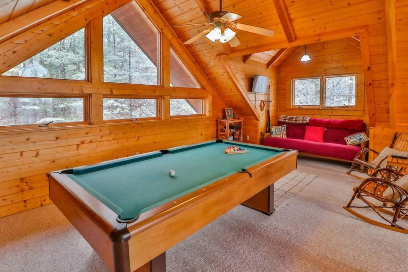 Romantic, Honeymoon Cabin In The Smokies! Gatlinburg Esterno foto