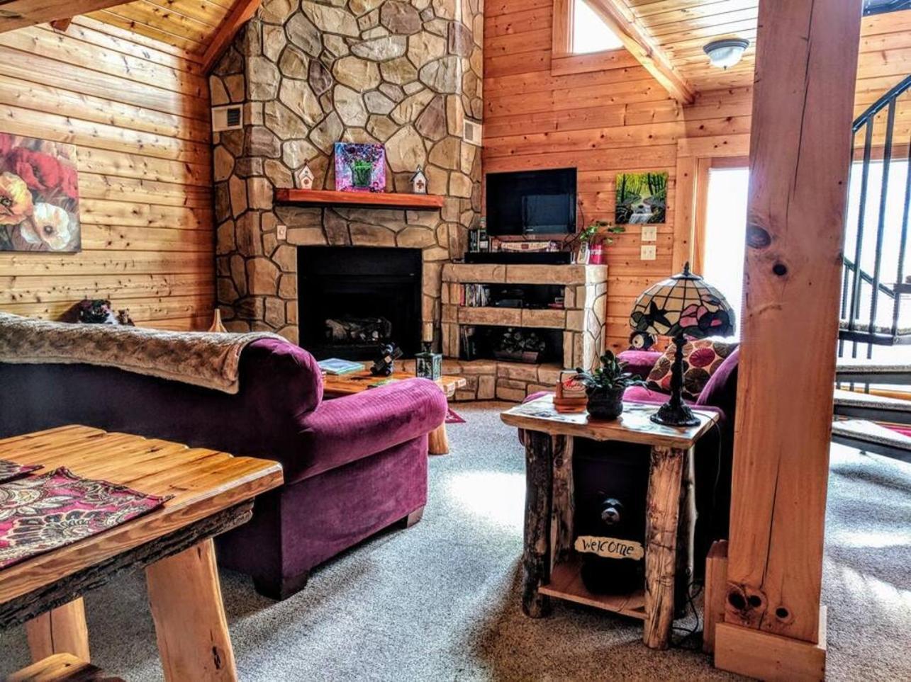 Romantic, Honeymoon Cabin In The Smokies! Gatlinburg Esterno foto