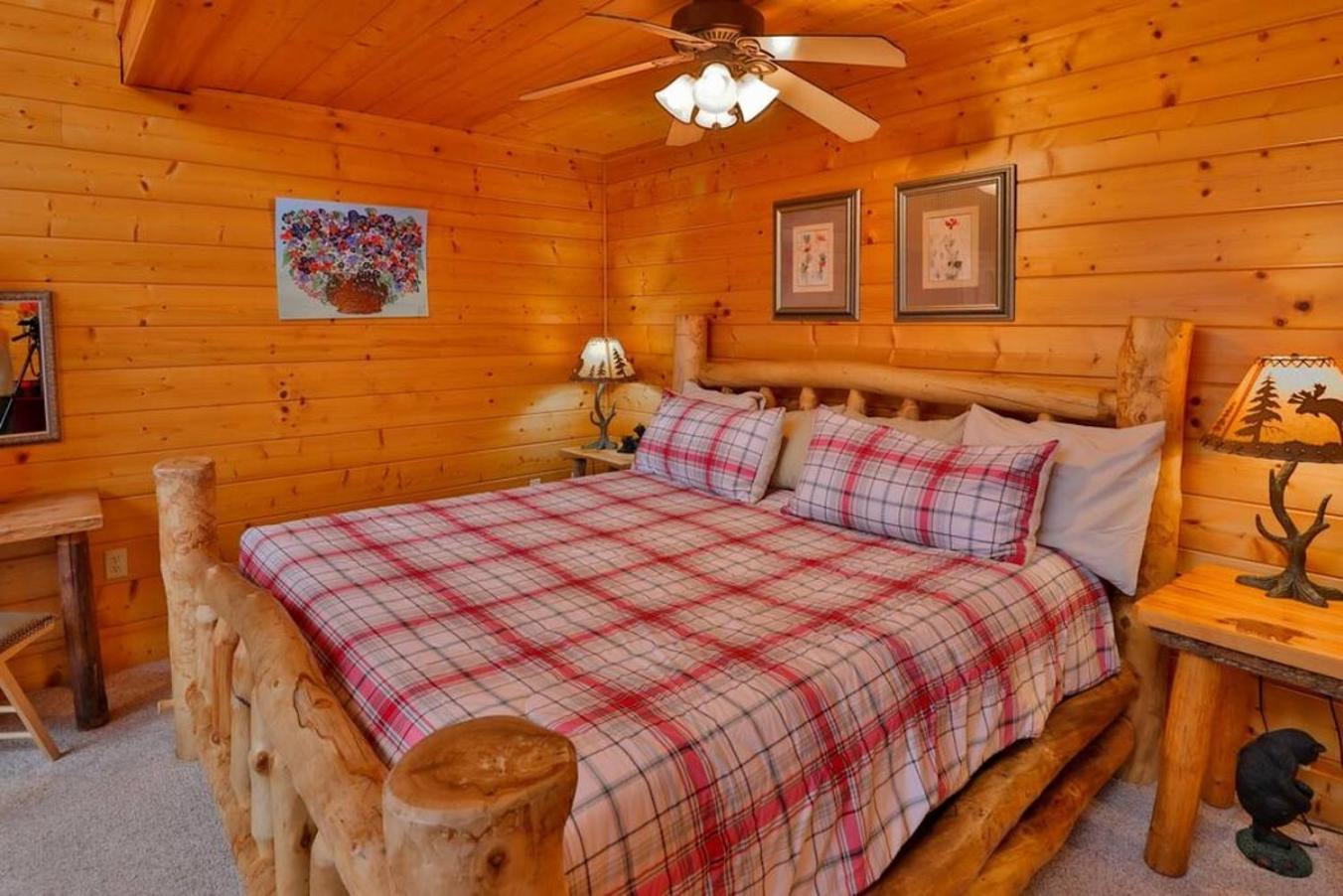 Romantic, Honeymoon Cabin In The Smokies! Gatlinburg Esterno foto