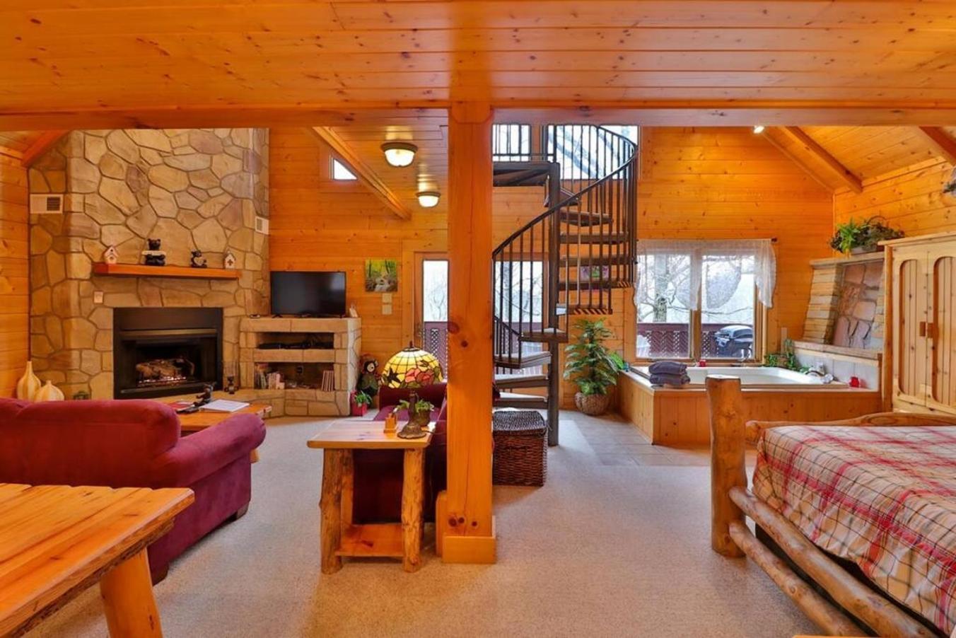 Romantic, Honeymoon Cabin In The Smokies! Gatlinburg Esterno foto